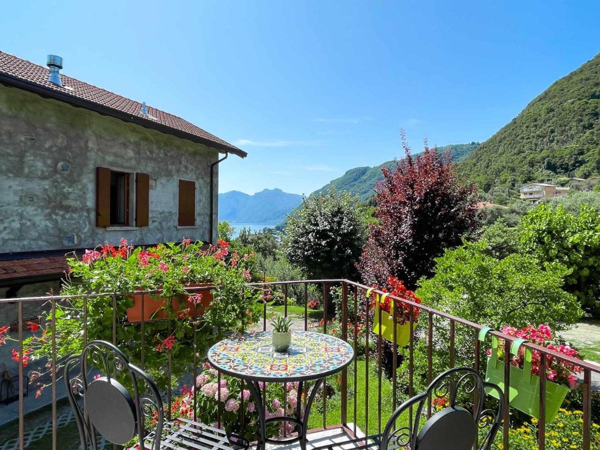 Breva Loft Tra Gli Ulivi Ed Il Lago Белладжо Экстерьер фото